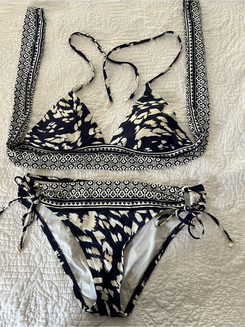 Black & Cream Patterned Triangle Bikini Set - Women